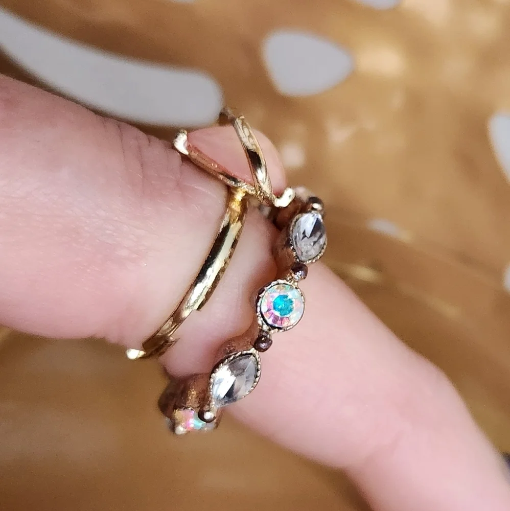 Lot 2 costume rings created opal heart‎ 7 adjustable iridescent stone band 6.5